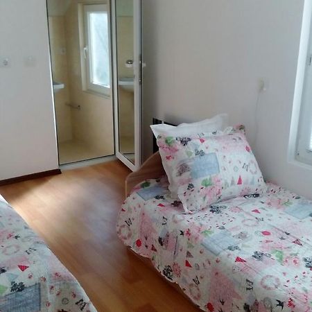 Magnolia Guest House Haskovo Exterior photo